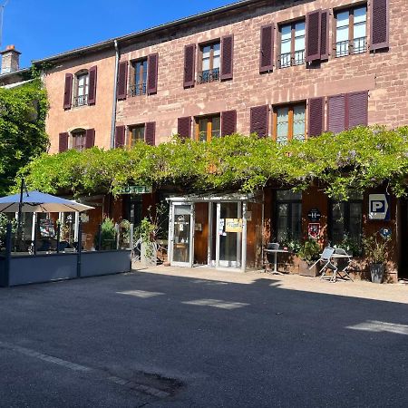Hotel Du Lion Vert Luxeuil-les-Bains Exterior foto